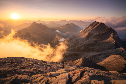 Vallon de bouchouse depuis le Pain de sucre au coucher de soleil © Pierre Barrot