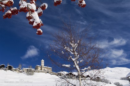 St Véran and church